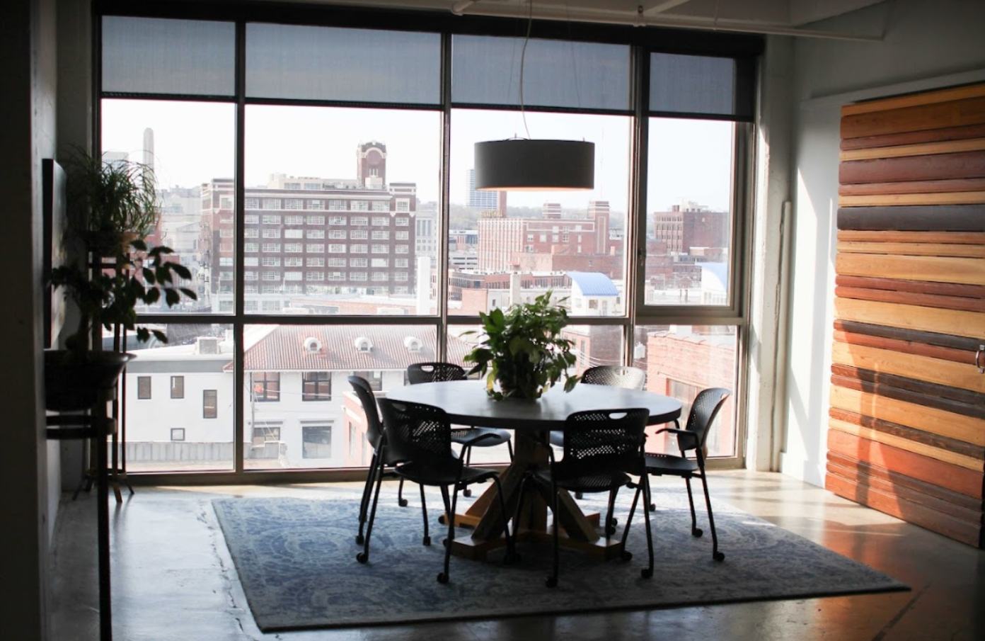 Photo of Long & Robinson, LLC's office interior